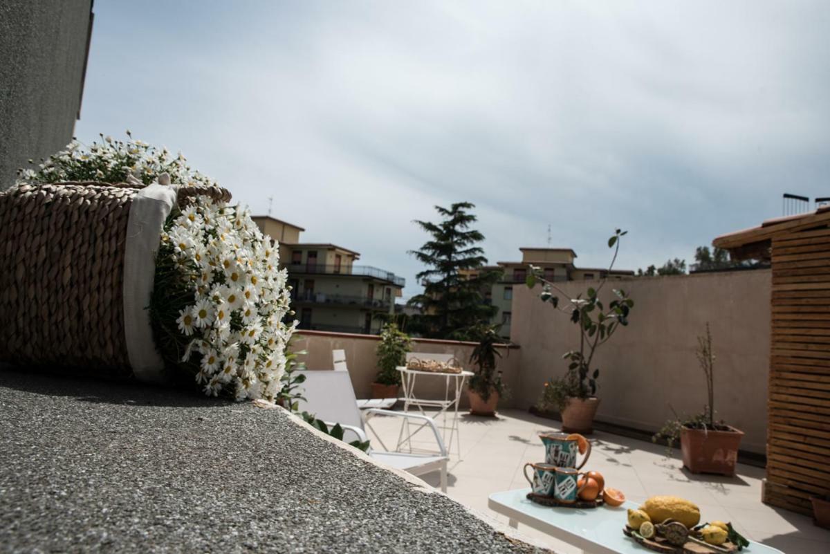 Terrazzo Siciliano Appartement Riposto Buitenkant foto